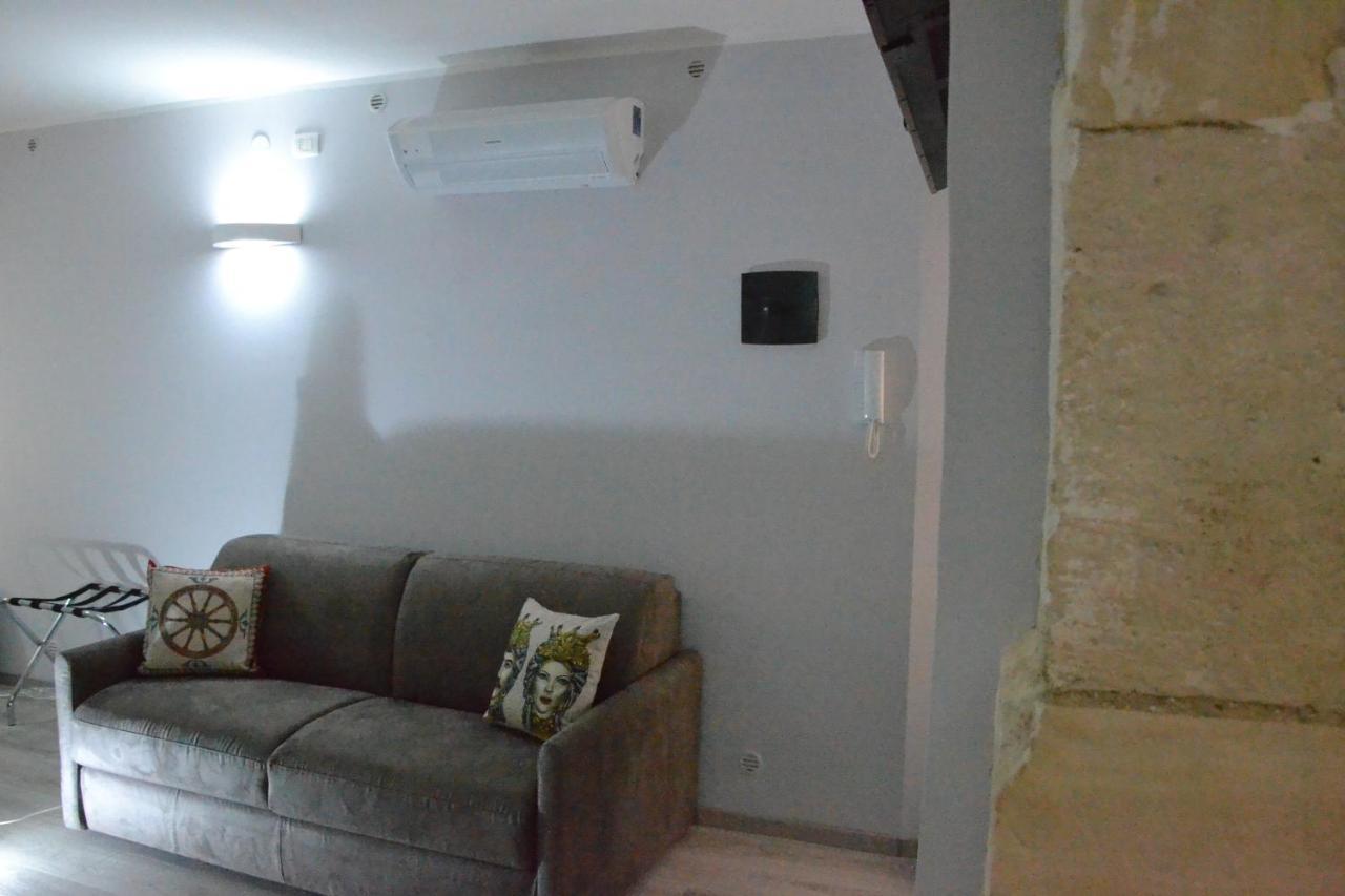 Ortys Casa Vacanze 锡拉库扎 外观 照片
